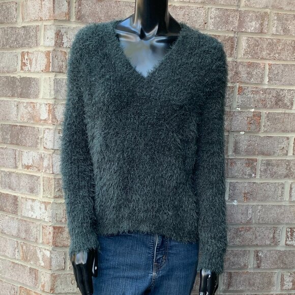 Pink Rose Fuzzy Eyelash Long Sleeve V-Neck Sweater Sz XS - Picture 8 of 14